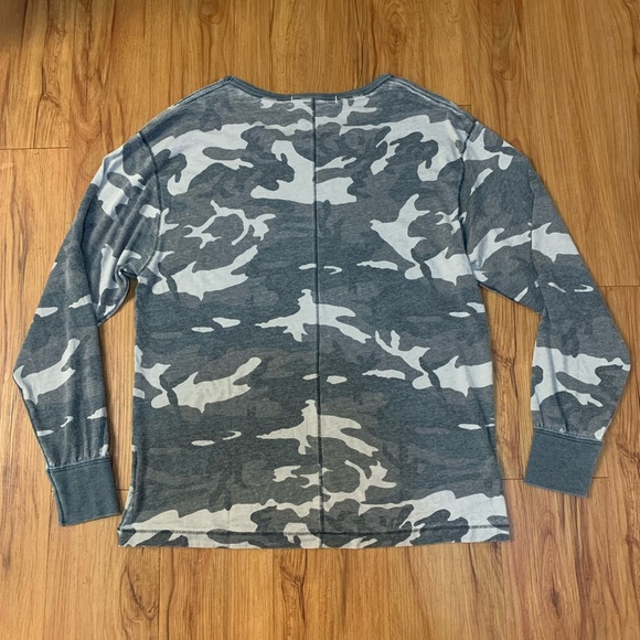 Free People Arielle Camo Printed Longsleeved Tee - Picture 7 of 9